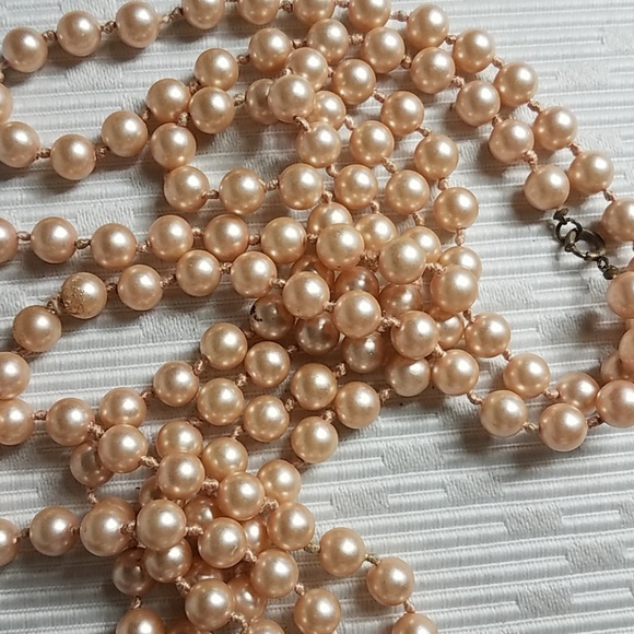 Jewelry - Vintage faux pearl necklace